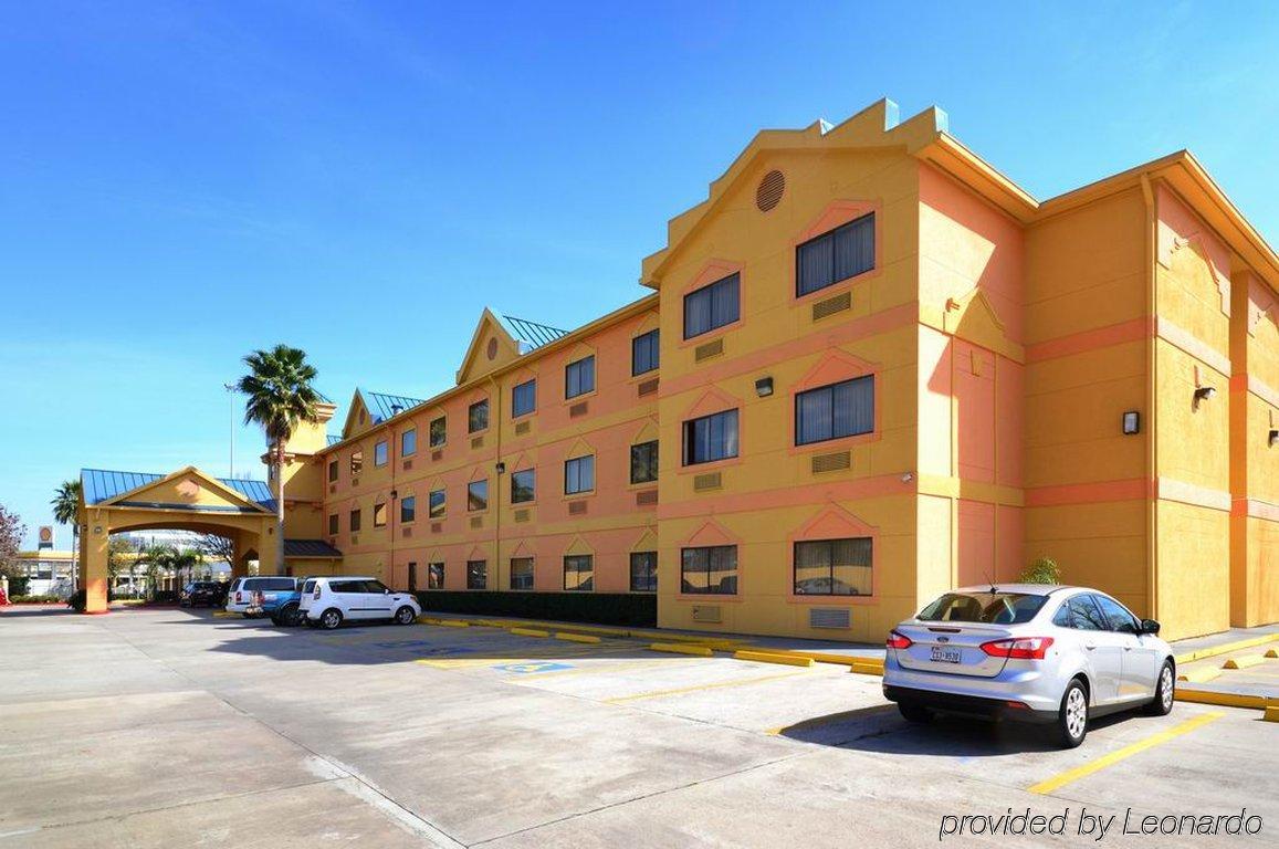 Best Western Plus Northwest Inn & Suites Houston Exterior photo